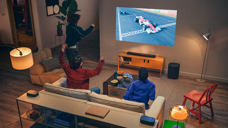 Πραγματικός ήχος surround με αποσπώμενα ασύρματα ηχεία