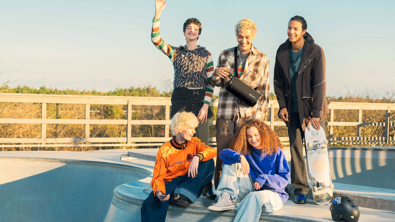 Απόλαυσε μια ανώτερη εμπειρία ακρόασης μουσικής με δυνατό ενισχυμένο ήχο