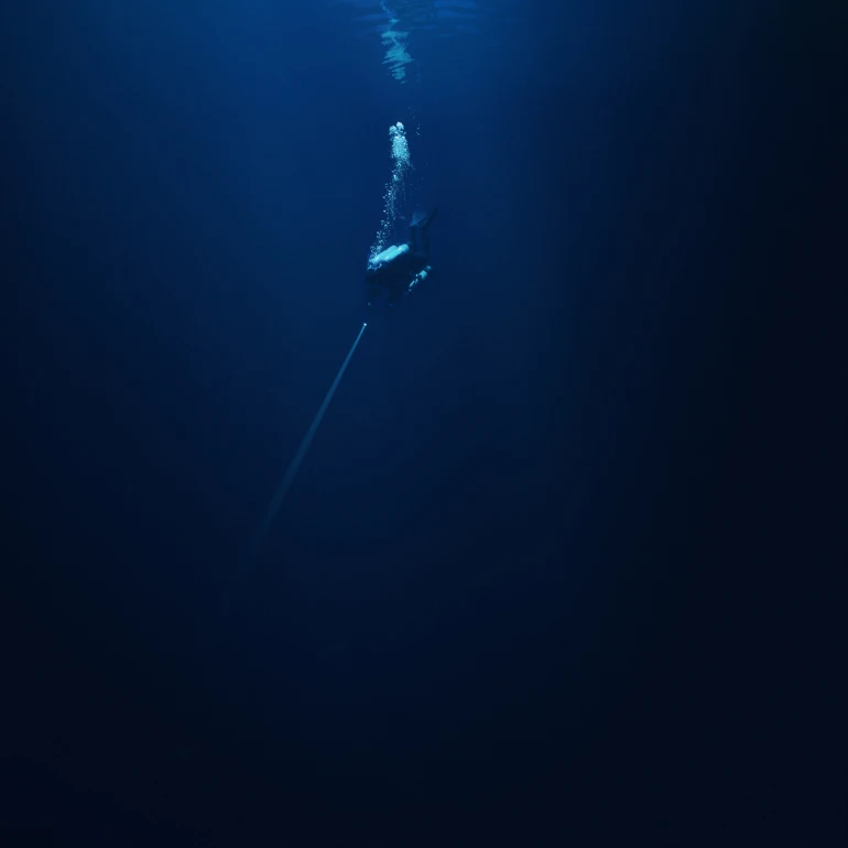 Κατάδυση σε Νέα Βάθη